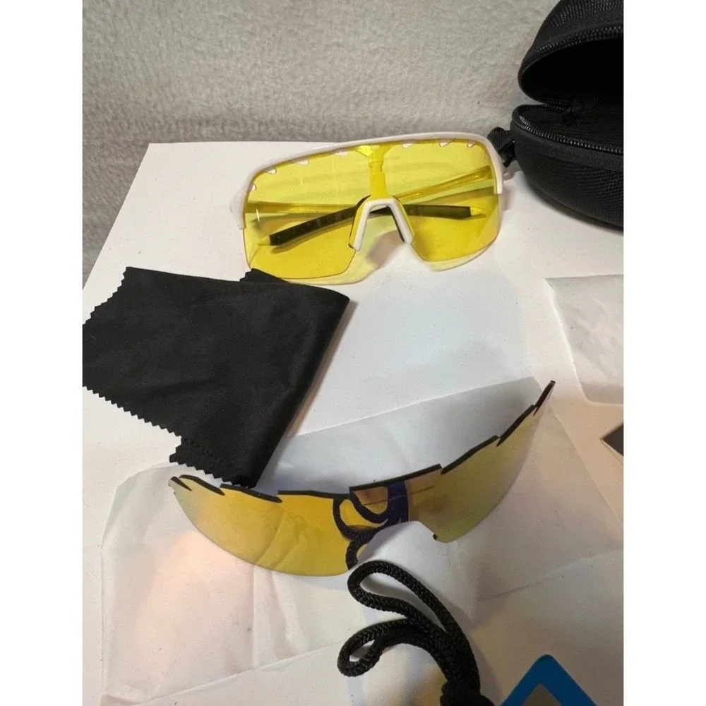 Kapvoe Cycling Sunglasses White Frame 4 Interchangeable Lenses Polarized Sport